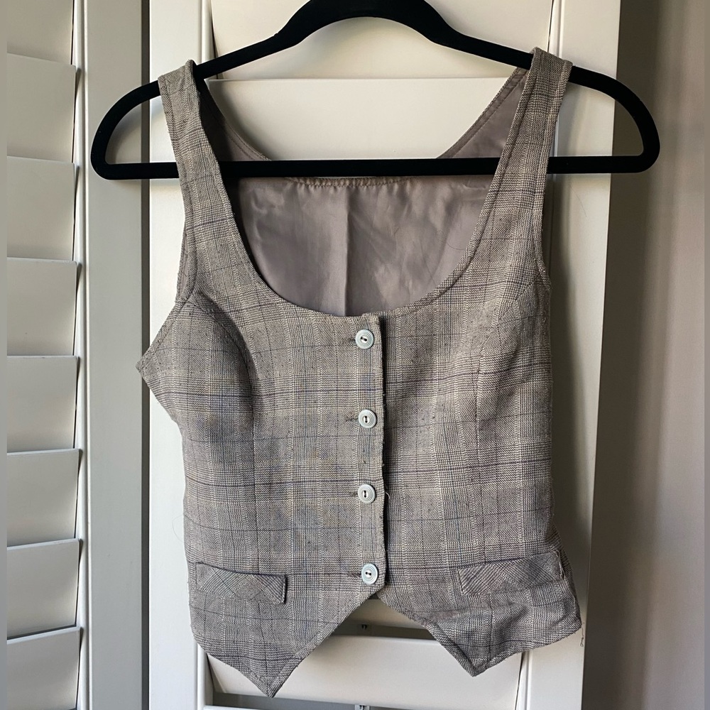Jesa & Jonnie vest from 2000’s